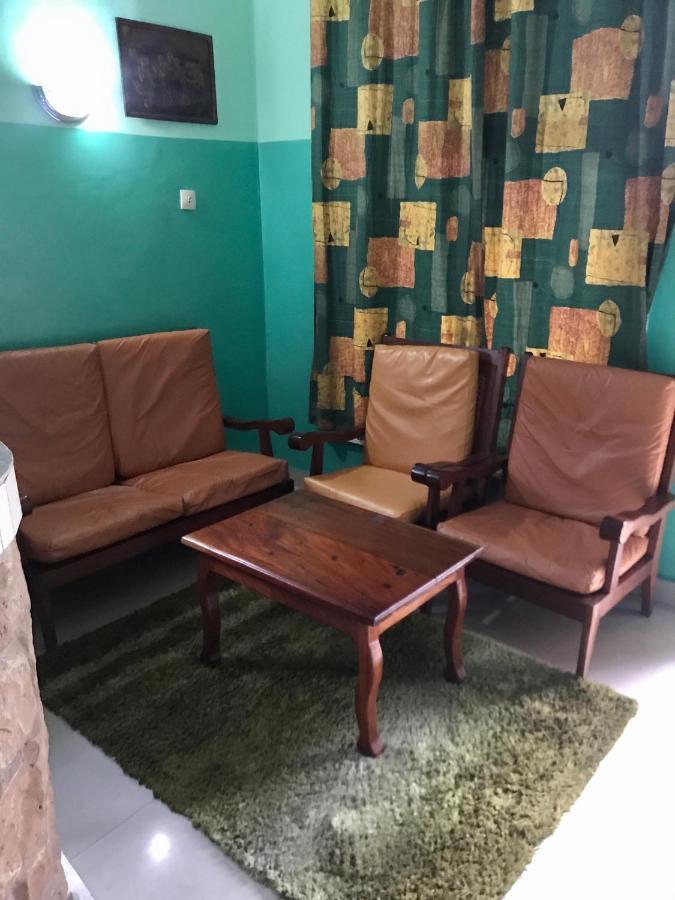 Appartements Chez Léo Brazzaville Extérieur photo
